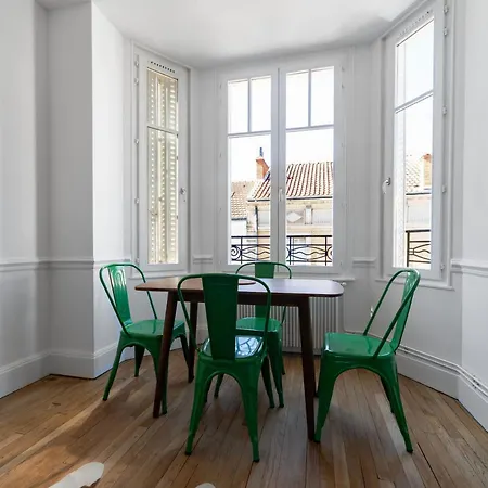 Le Languedoc - Design - Proche Des Parcs Daire